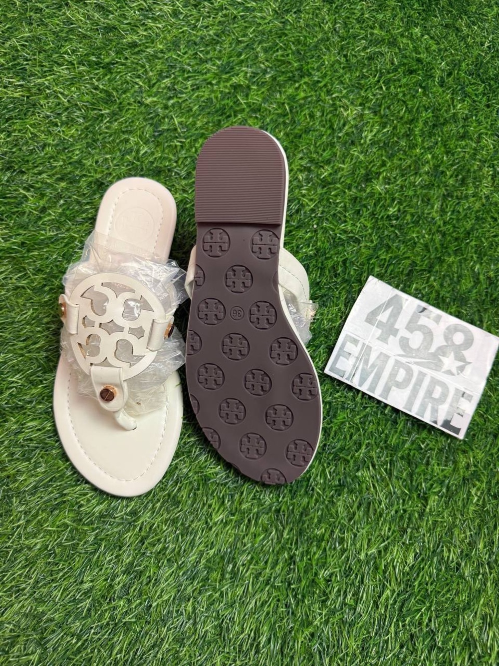 Women’s White Tory Burch Sandals Dm Tele Pintsellz View 2